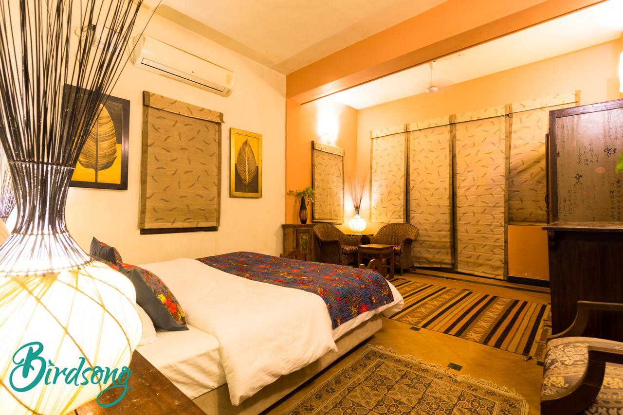 Bed and Breakfast Poorna Birdsong à Nerul  Chambre photo