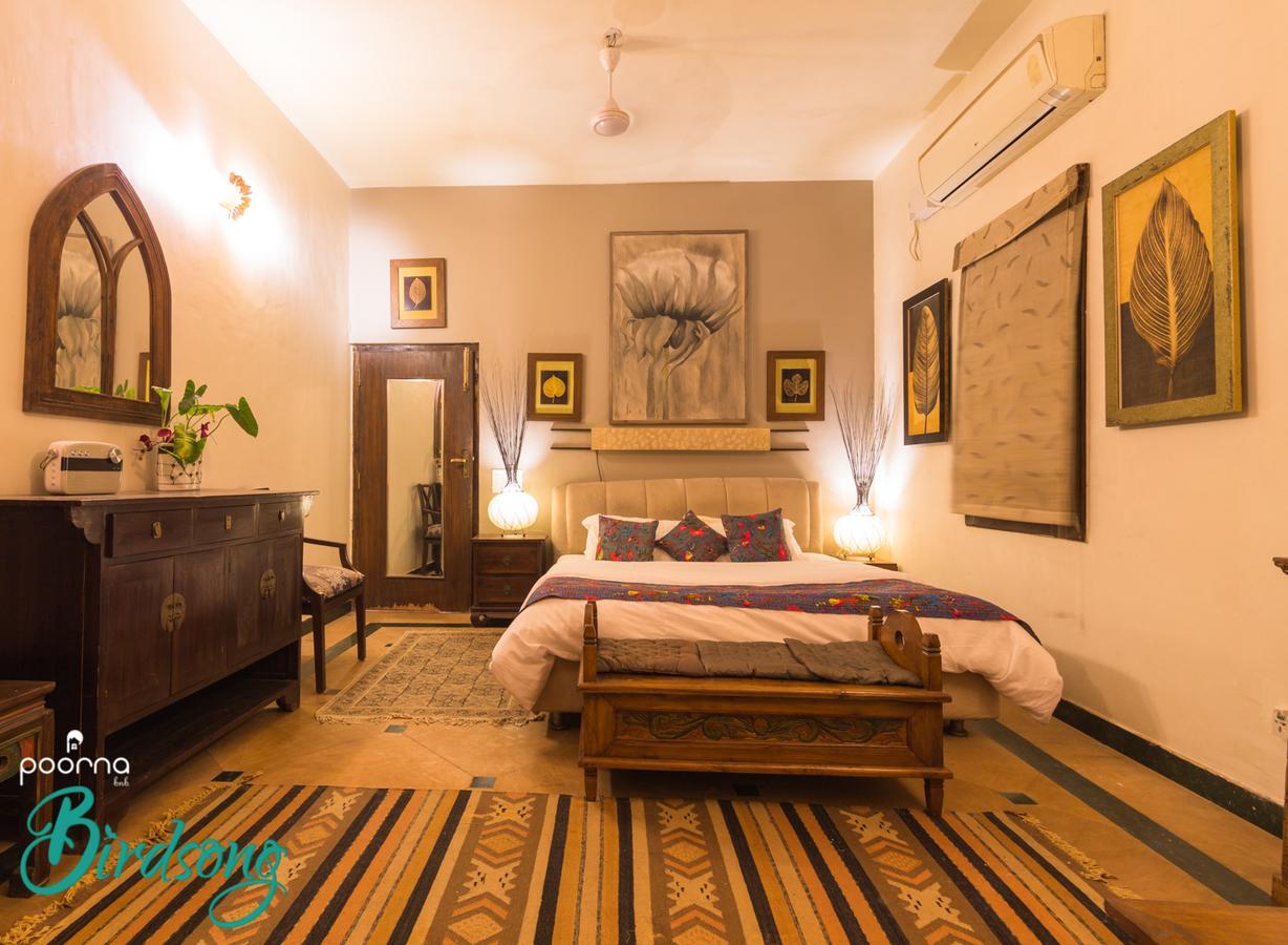 Bed and Breakfast Poorna Birdsong à Nerul  Chambre photo